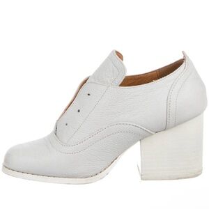Urban Outfitters Cooperative Nia Oxford